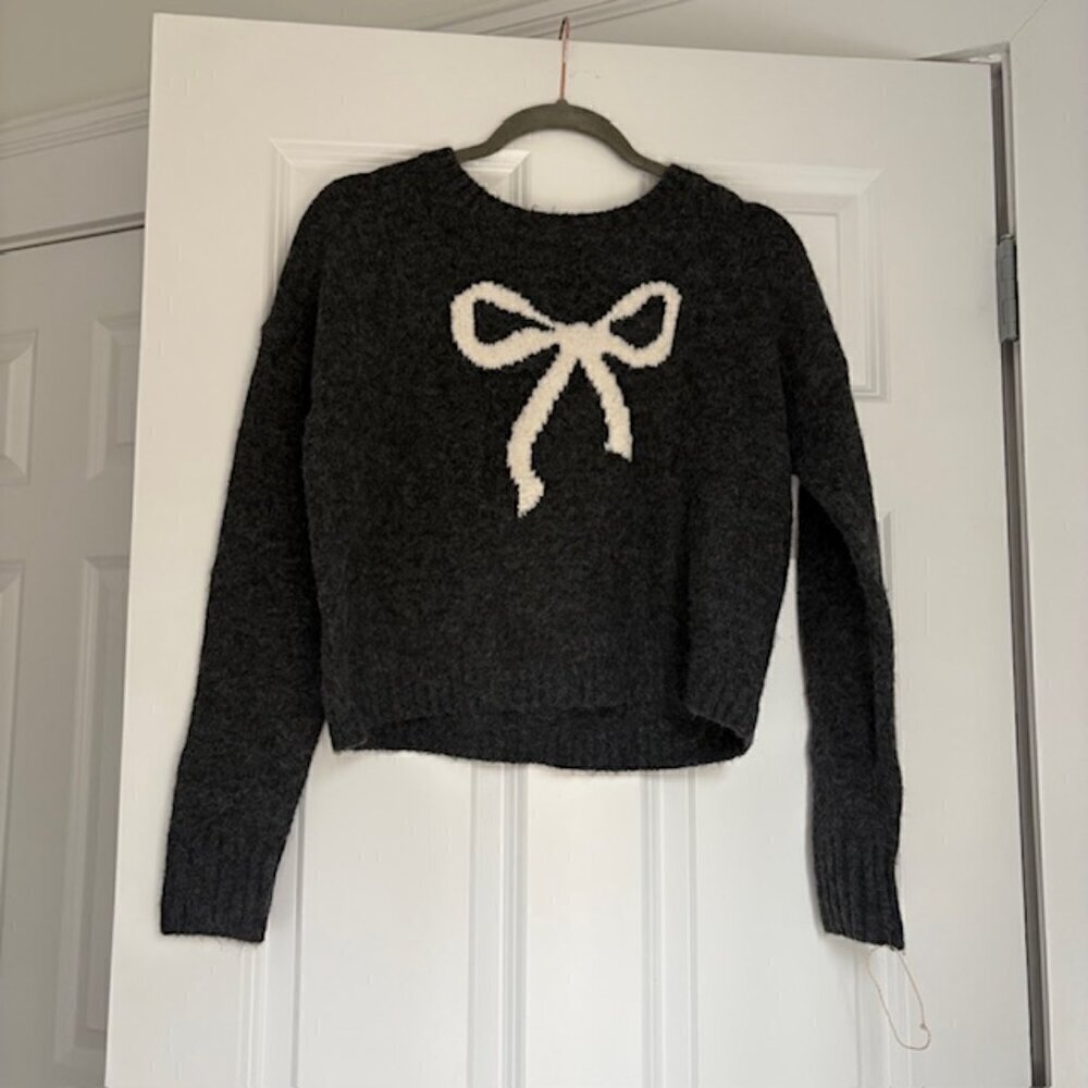 Jessica Simpson Coquette Grey Bow Sweater